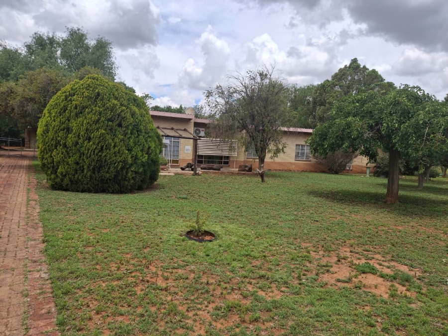 4 Bedroom Property for Sale in Christiana North West